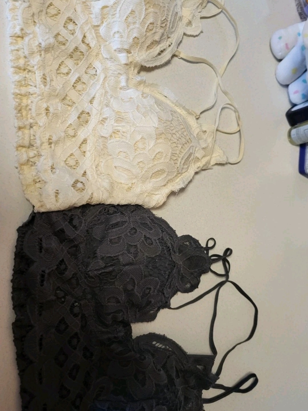 Anemone Lace Bralette Set in Cream & Gray